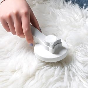 Self-Cleaning Pet Brush